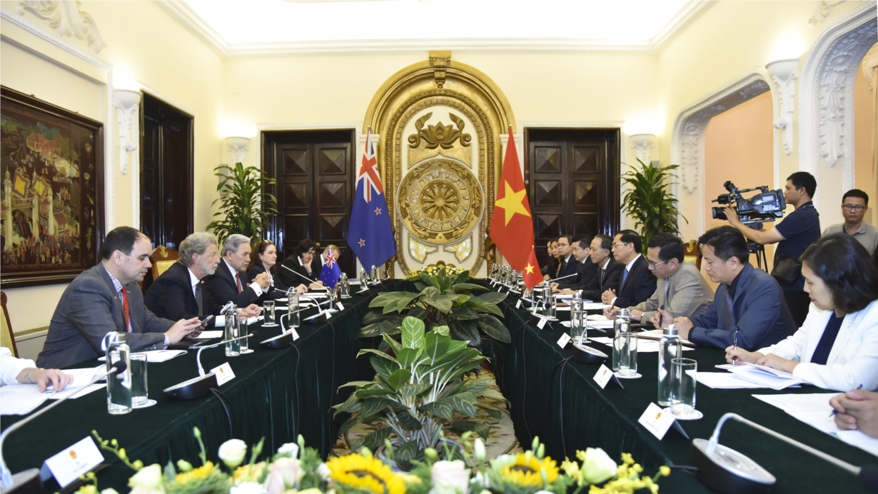 Việt Nam-New Zealand hướng tới đạt 3 tỷ USD kim ngạch thương mại hai chiều vào năm 2026 (05/06/2024)
